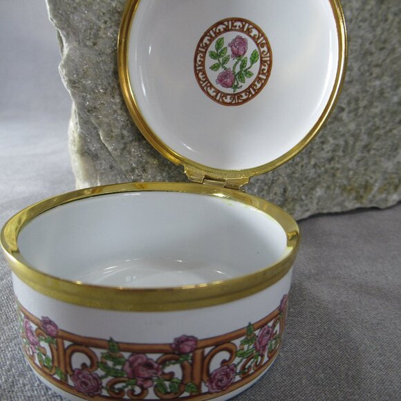 Greek Statue Garden Enamel Box, Crummles Trinket Box - Picture 4 of 8